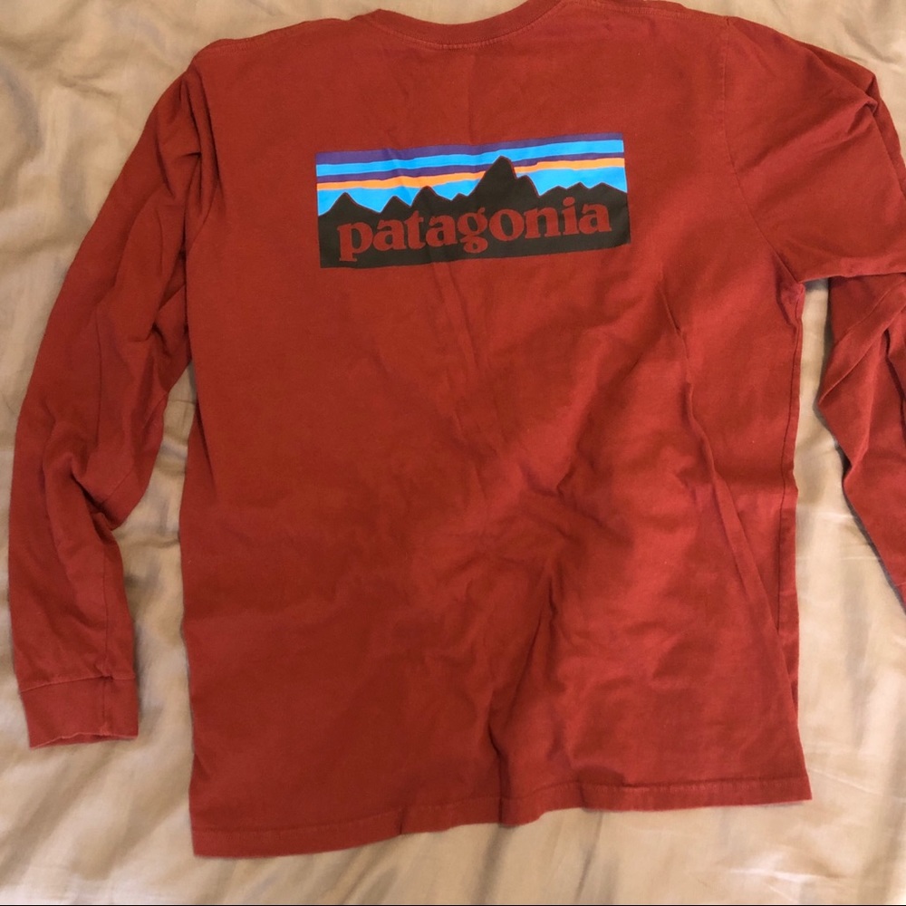 Men’s Patagonia long sleeve shirt XL